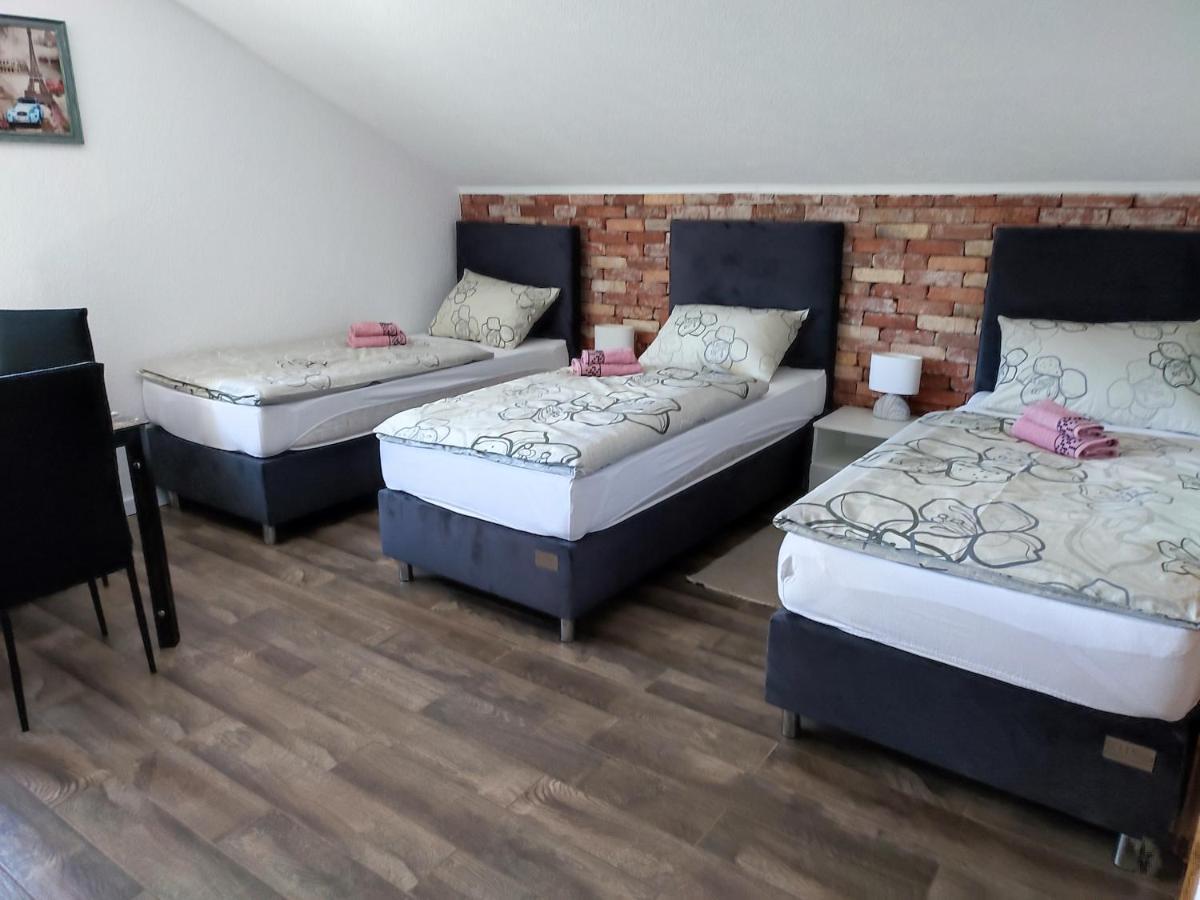 Apartman Toni Gracac  Ngoại thất bức ảnh