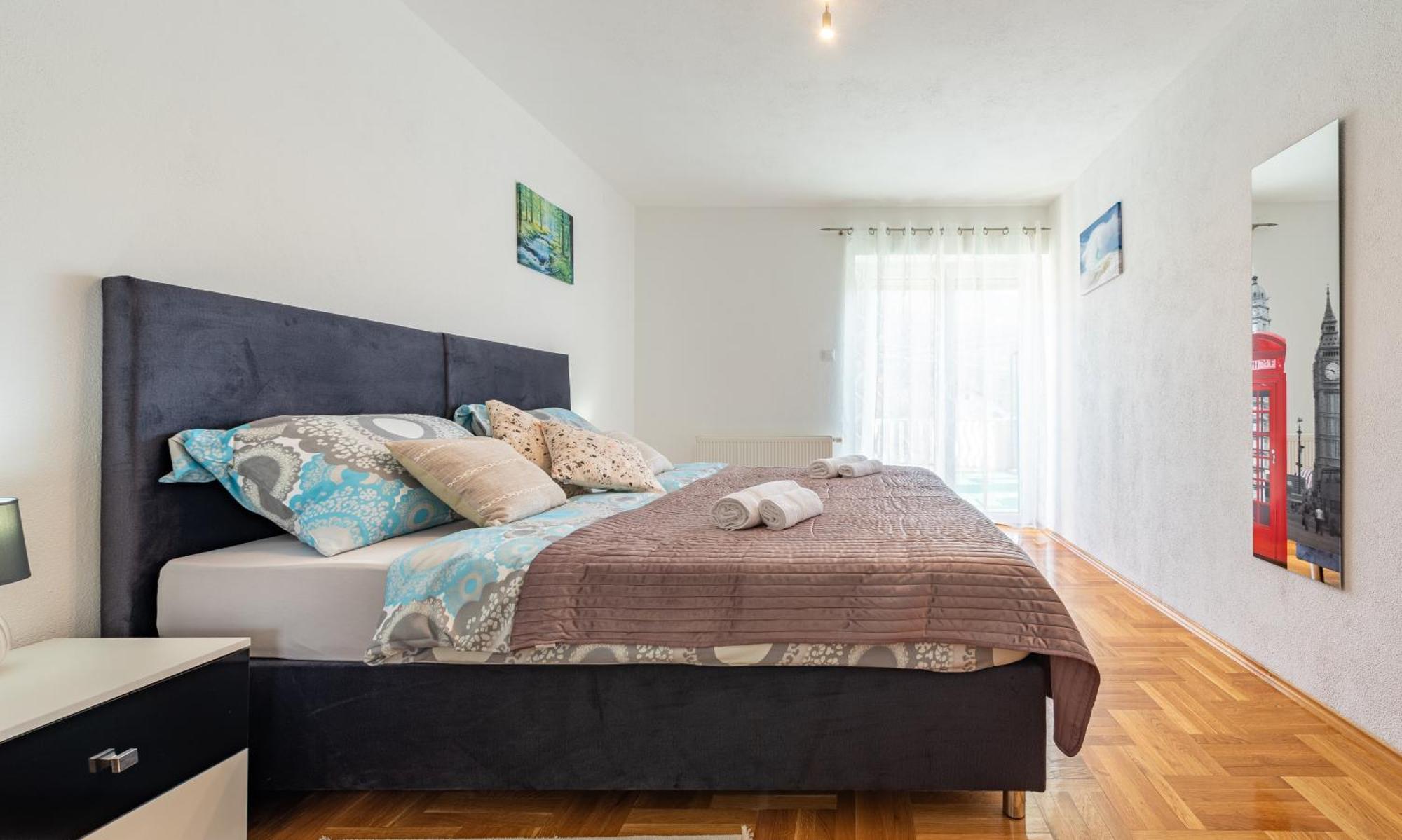 Apartman Toni Gracac  Ngoại thất bức ảnh